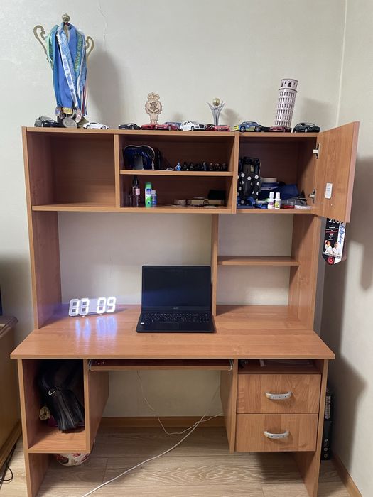 Стол ученический