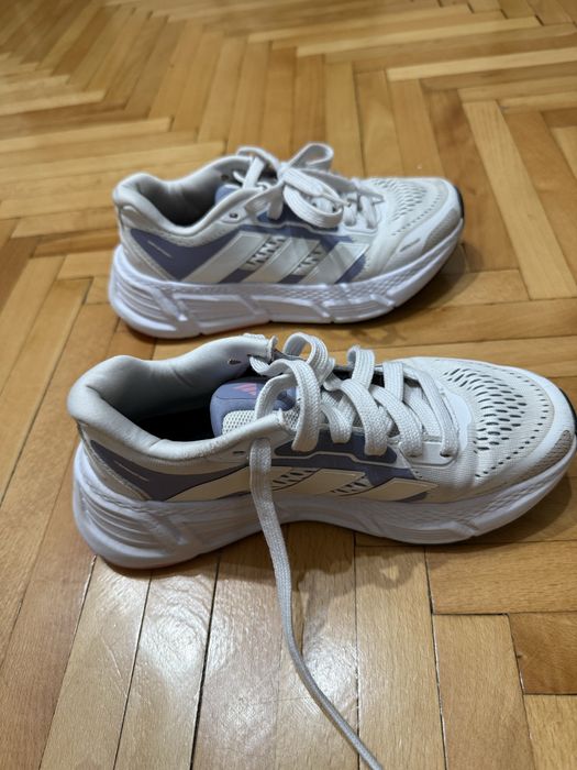 Маратонки Adidas