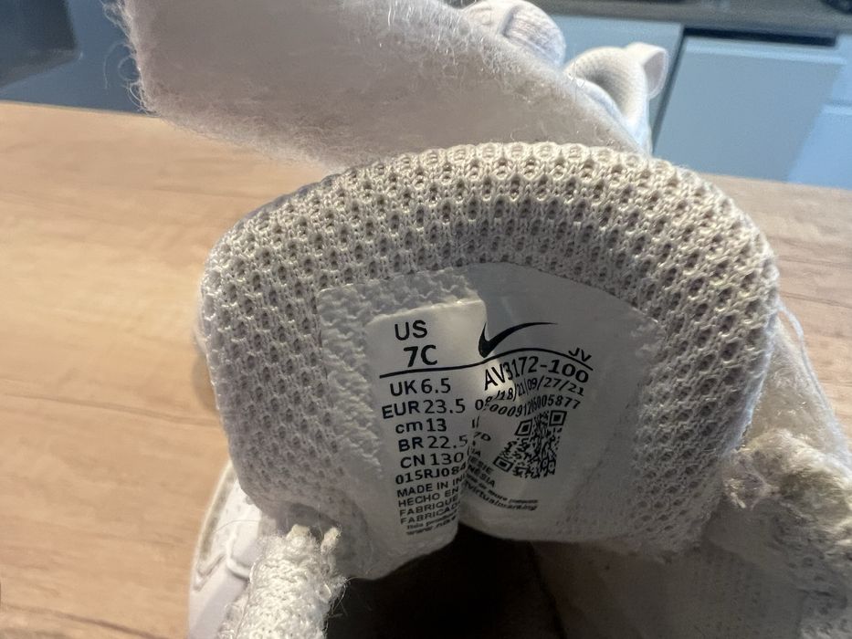 Nike Baby Court Borough 23.5