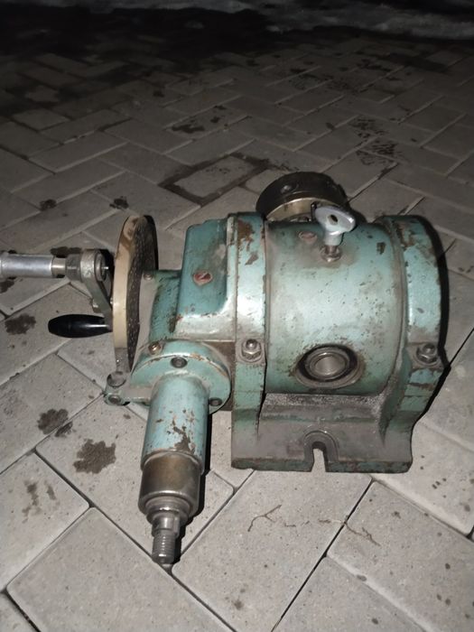 Делительная головка УДГ-Д-200