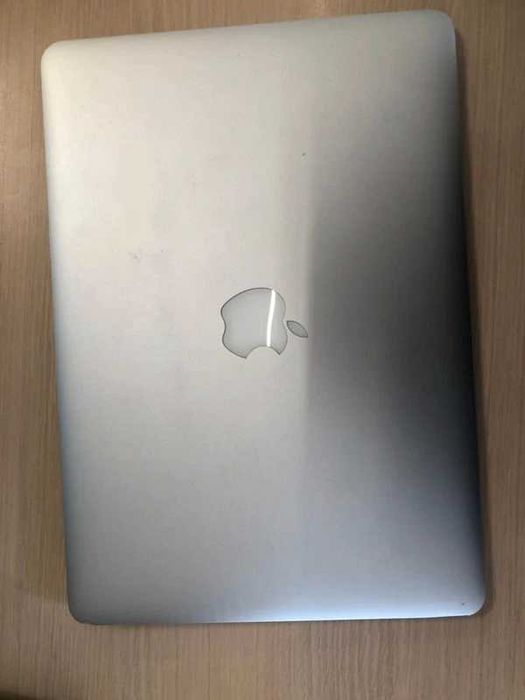 MacBook-display funcționabil