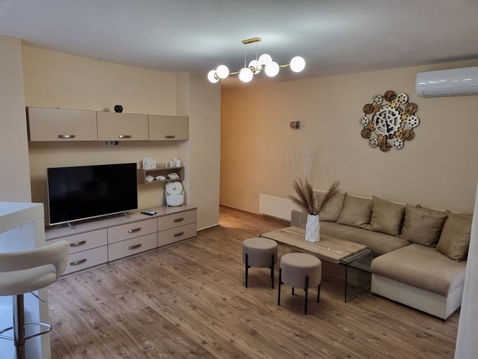 Дава се под наем Тристаен апартамент в София, Манастирски ливади - 110 кв.м за 850 € - Снимка #2