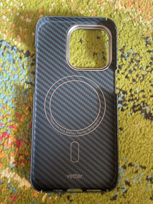 Huma carbon verde iphone 16 pro max