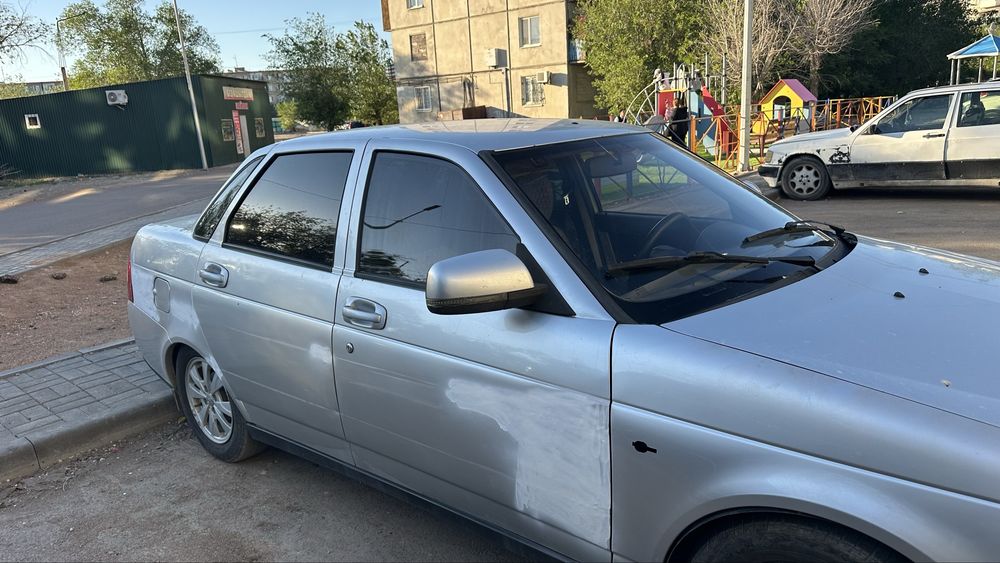 Лада Приора.
