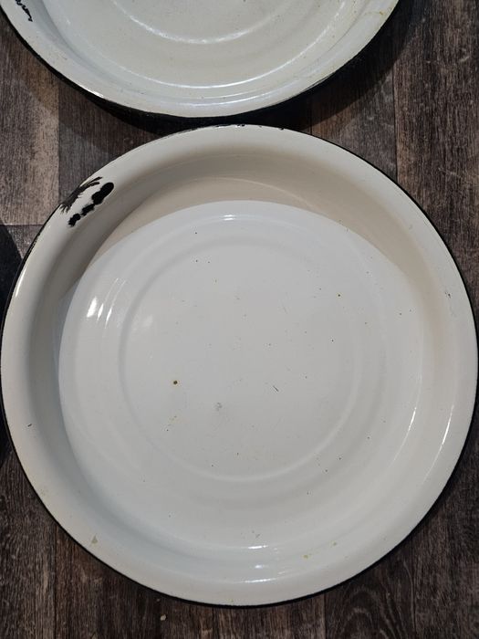 Ет тартатын табақ