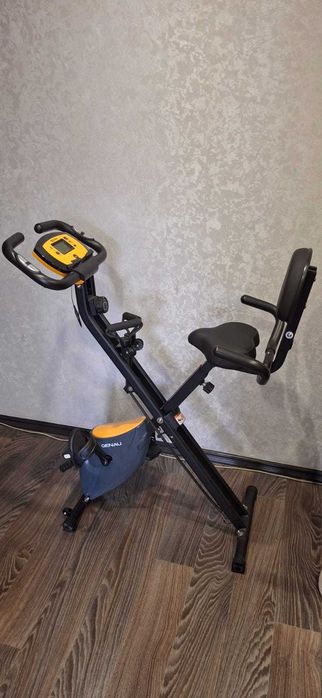 Продам велотренажер "GENAU"