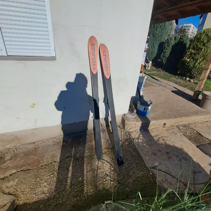 ски  HEAD 150...