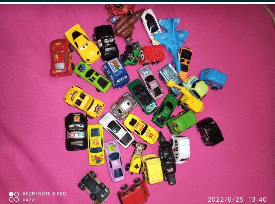 Продам игрушки, конструкторы деревянные,музыкальные игрушки