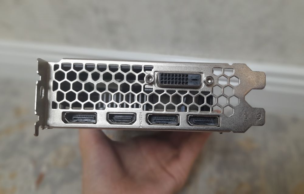 GTX 1060 DUAL 3 GB 192bit