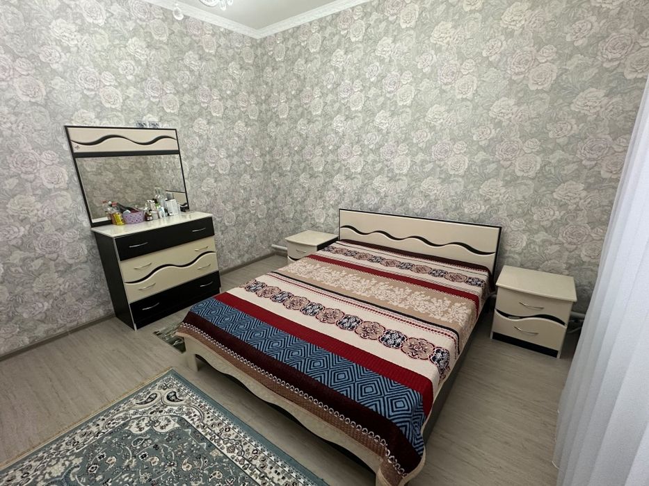 Спальный гарнитур