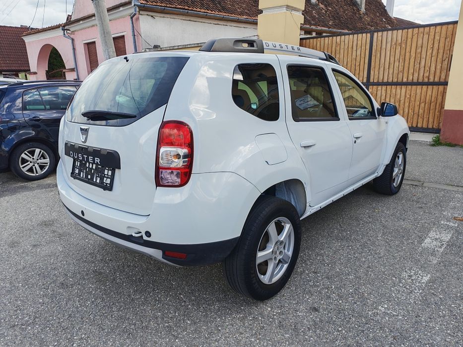 Dacia Duster 1.6 benzina + gaz 2015 ITALIA /  aer condiționat