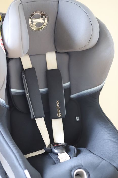 Scaun auto CYBEX Sirona SX2 i-Size 360° Isofix 0-18 kg
