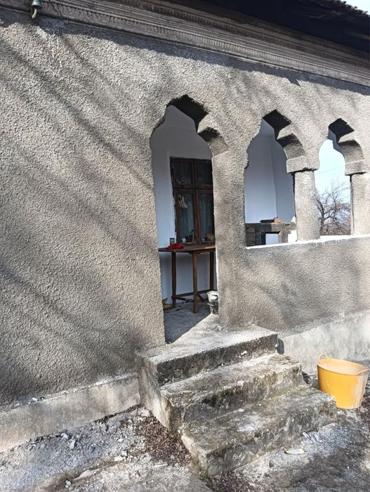 Casa de vânzare jud MH