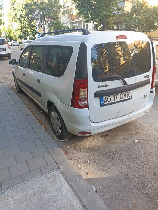Vând Dacia Logan MCV