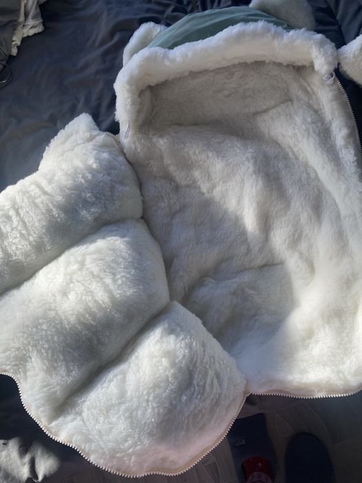 Продам кокон , конверт на выписку и в коляску