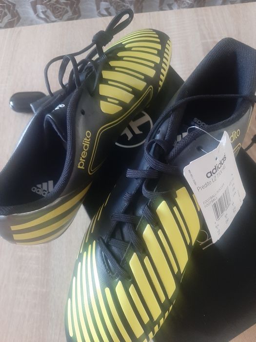 Бутсы мужские адидас