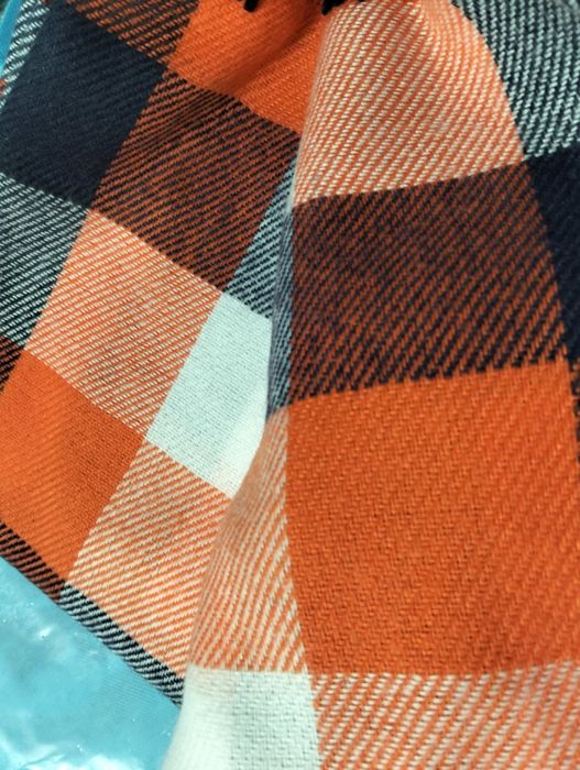 Срочно продам новый Иранский плед