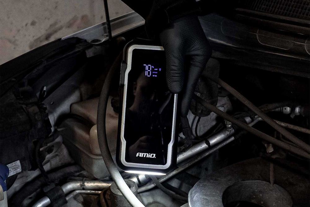 Преносимо стартово устройство AMiO 1600A 3в1 - Jump Starter, LED, външна батерия, капацитет 12Ah, 12V