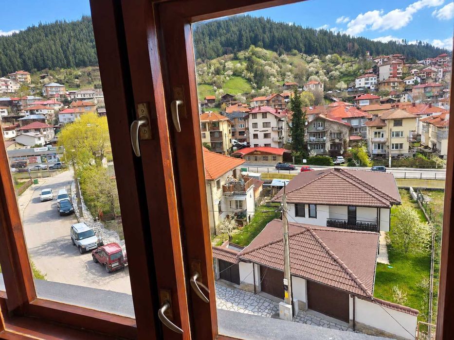 ПО ДОГОВАРЯНЕ ! / Продавам - 110 КВ.М / Многостаен апартамент във гр.Чепеларе !!!