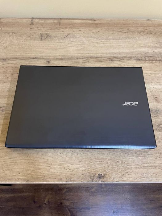 Acer noutbuk sotiladi