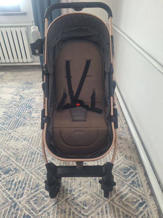 Продаётся детская коляска