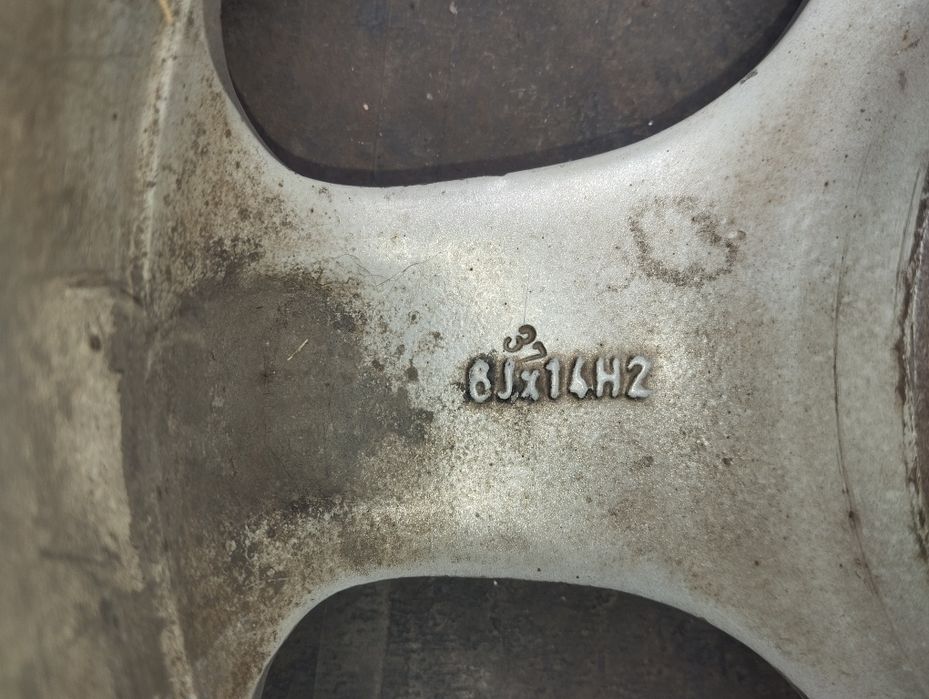 Диски R14 Пассат