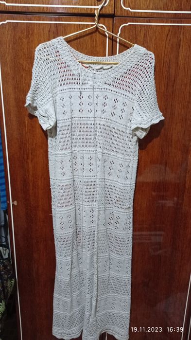 Платья и сарафан