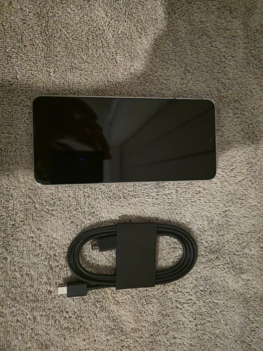 Samsung Galaxy S21 +