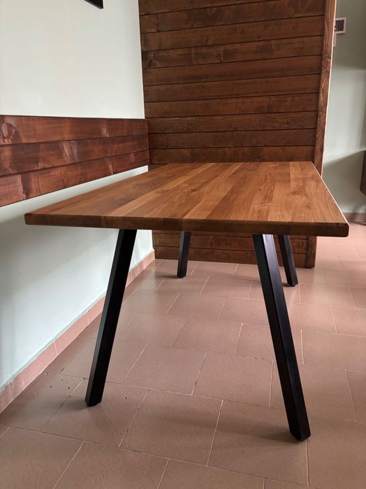 Изработка на мебели от дърво и желязо