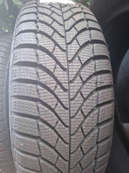 ПРОМОЦИЯ Нови ЗИМНИ гуми 215 60 R 16