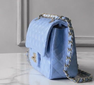 Geanta Chanel originala ,inclusa cutia ,chitanta si saculetul gentii