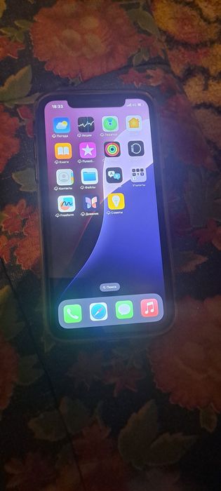 Айфон 11 ...128гиг .