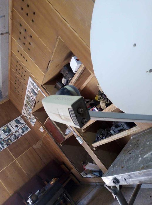 Продаётся параболическая антенна.