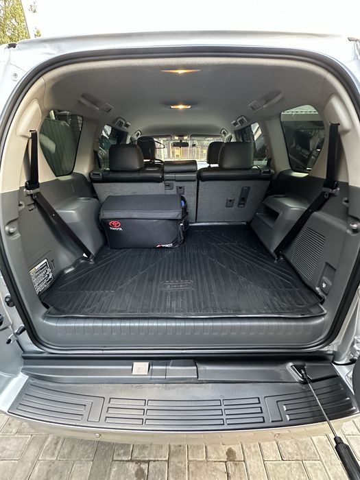 Toyota Land Cruiser 150