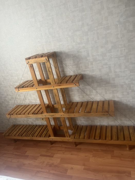 Подставка для цветов