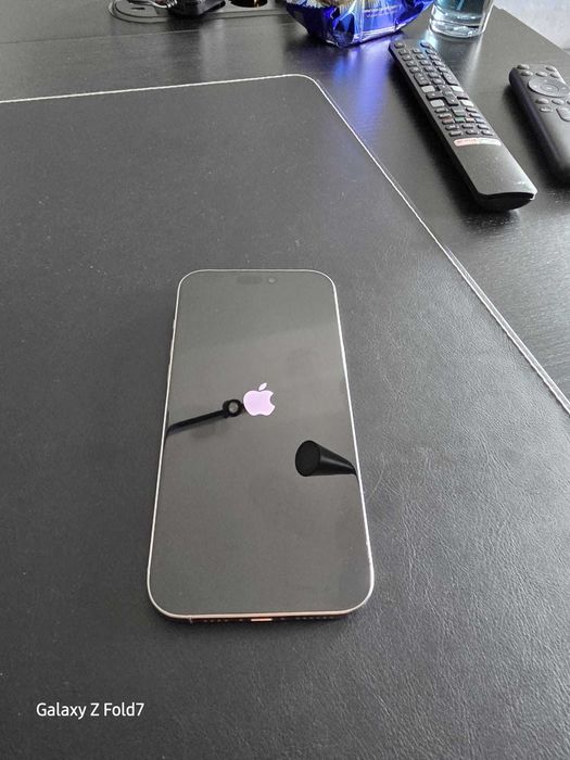 vand iphone 16 pro max