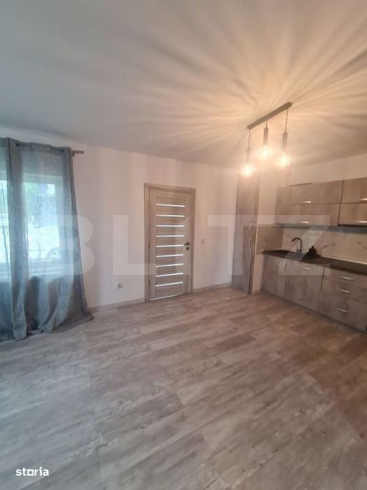 Doua case, 1100 mp de teren, zona Avram Iancu, posibilitate achizitie