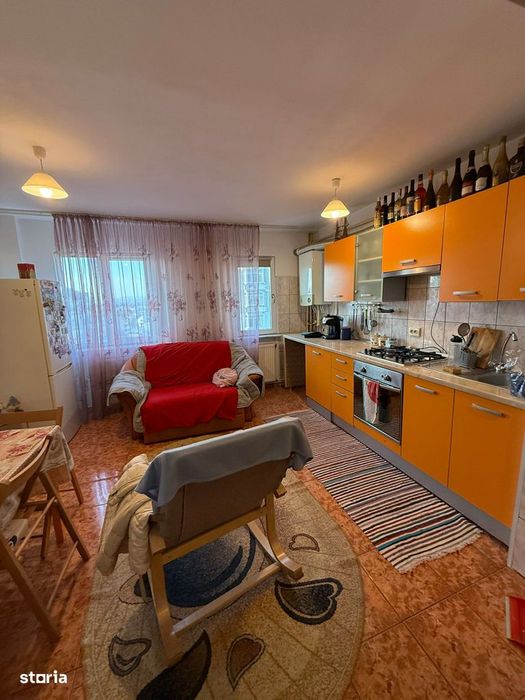 3 CAMERE cu bucatarie mare, Narcisa