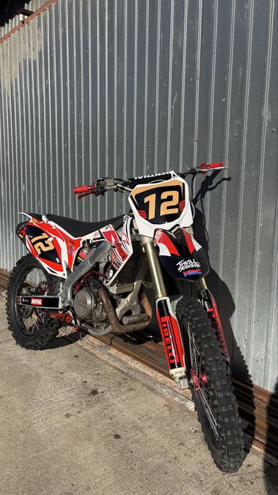 Honda crf 450r..