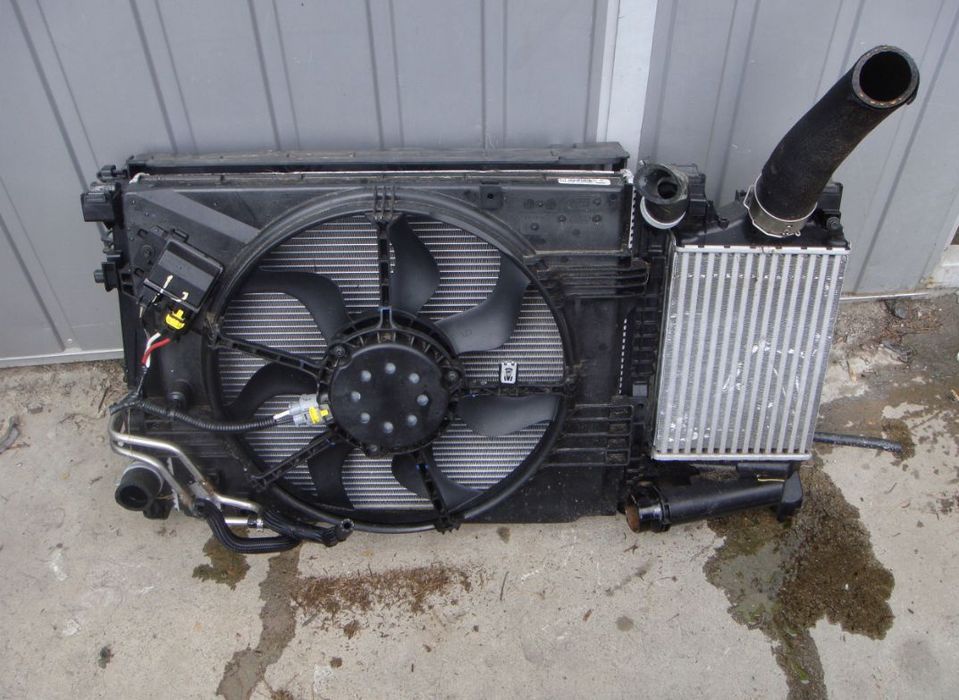 Дачия Сандеро 3 1.0 ТСЕ НА ЧАСТИ