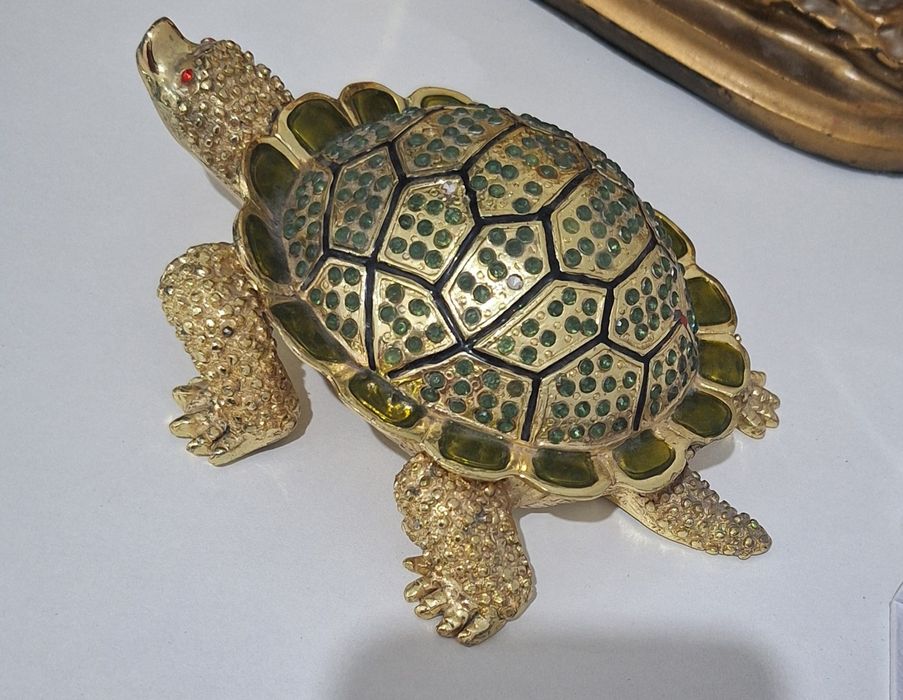 Сувенир лер сатылады