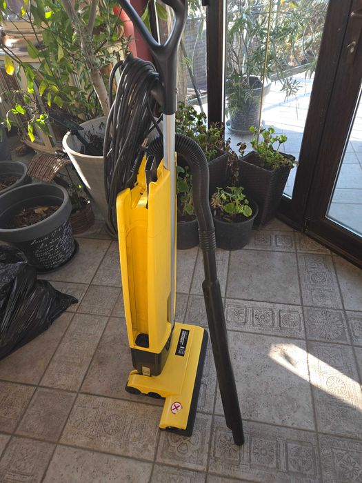 Прахосмукачка Kartcher professional CV 32/2