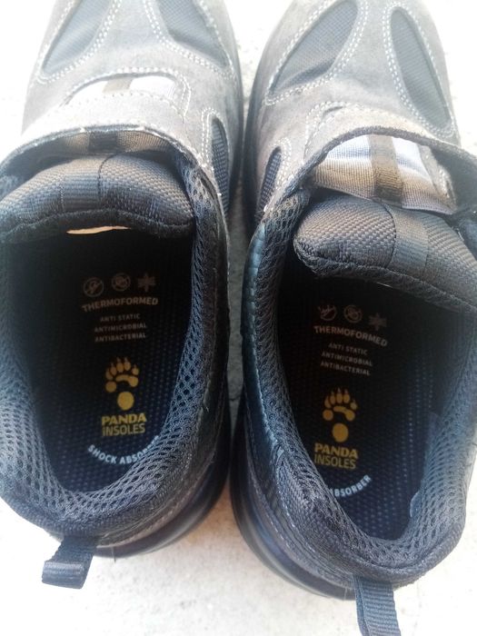 Продавам нови обувки Panda за строители