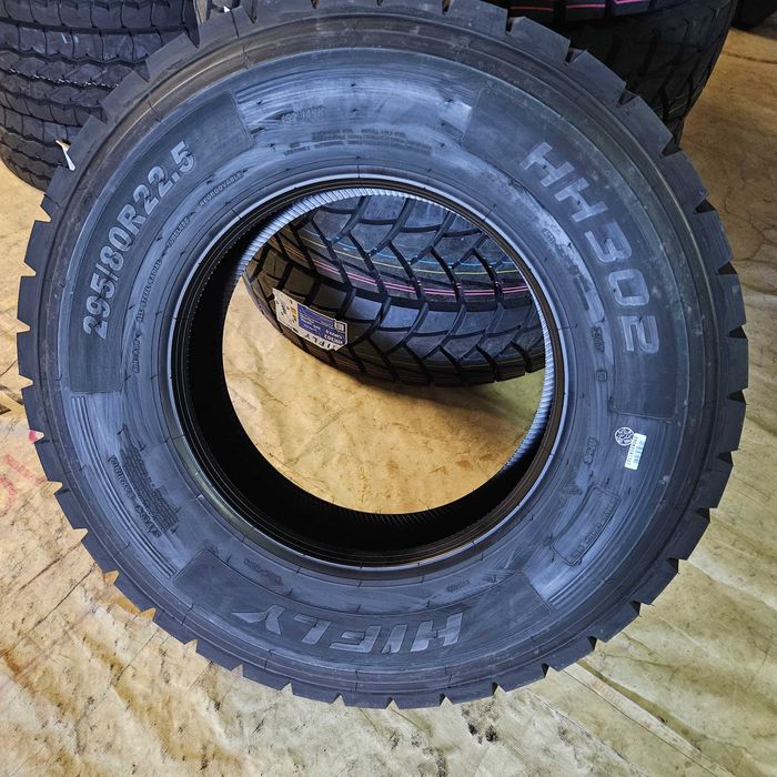 Нови тежкотоварни гуми 295/80R22.5 HIFLY HH302 152/149K 18PR M+S 3PMFS