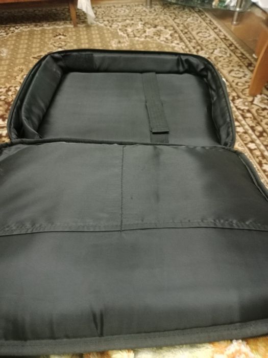 Сумки для ноутбуков