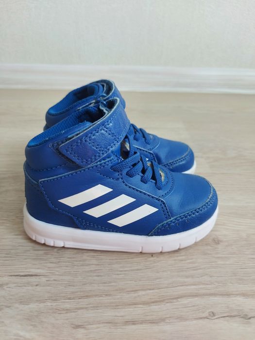 Кецове Adidas N21