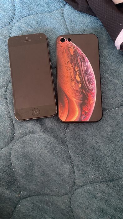 Продам айфон 5 и 5s на запчасть