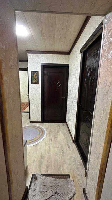 Чиланзар Октепа, 3 комнатная квартира 4-этаж, 4-этажный дом, кирпич.