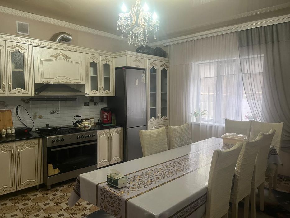 Үлкен үй сатылады