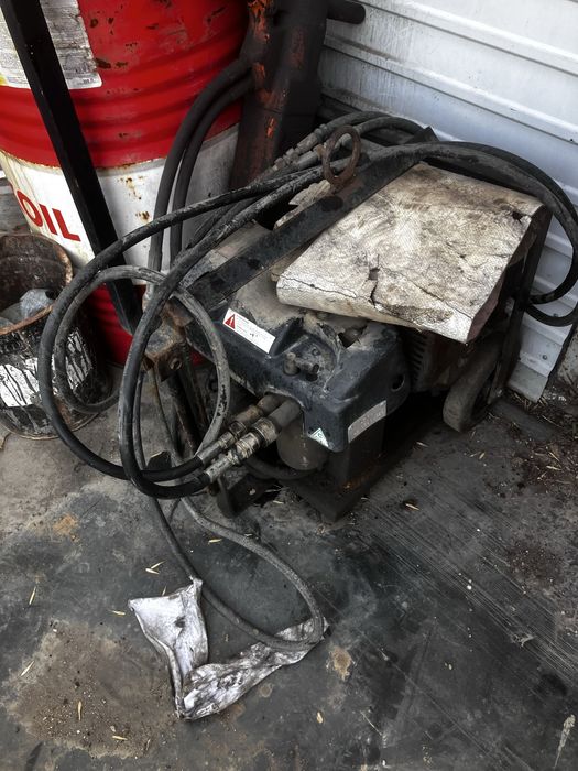 Гидромолот ручной рабочий